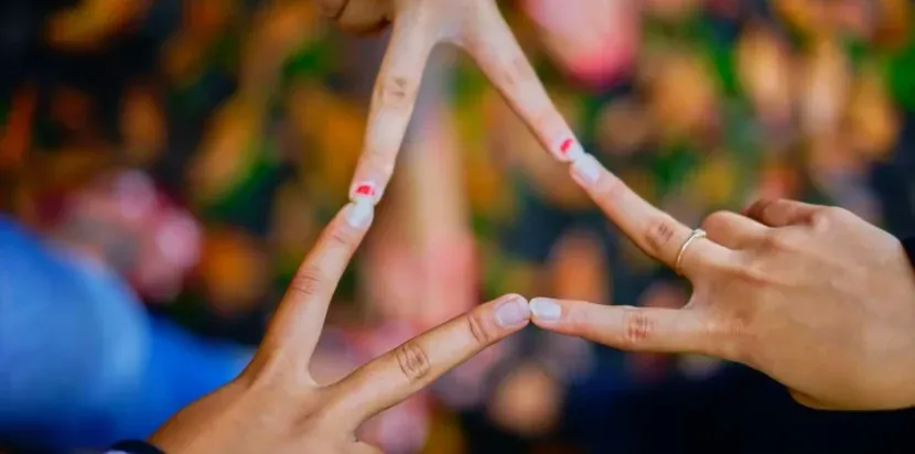 Featured image for the article 10 Ways to Foster a Sense of Community and Social Connection Through Benefits