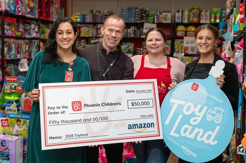 Amazon's Community Commitment: Bringing Holiday Joy to Phoenix Children's