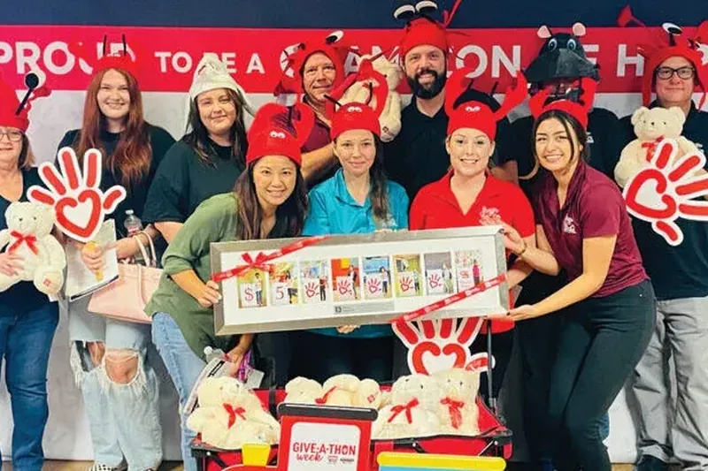 Angry Crab Shack Turns Dining into Donations