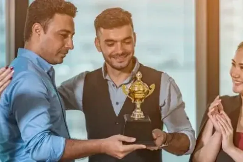 Creating a Culture of Recognition: 10 Key Practices From Industry Leaders