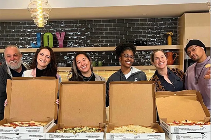 Grimaldi's Pizzeria: A Community Legacy Baked into Every Slice